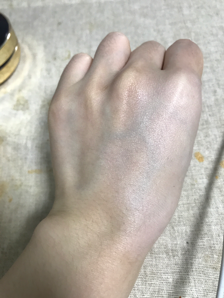 清洁弧形气垫粉底霜[SPF50+/PA+++][21号水光粉嫩米色]的真实用户使用照片