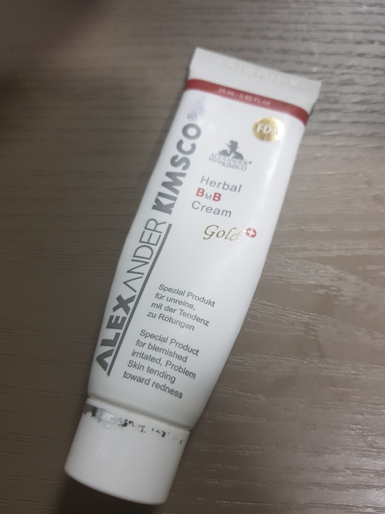 ALEXANDERKIMSCO 哇,这真是一款了不起的BB霜! common.review image