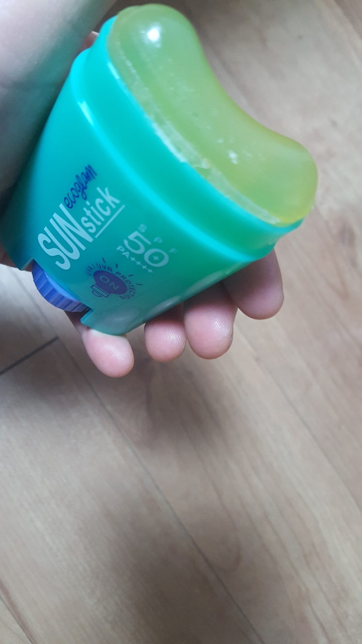 防晒棒 [SPF50+/PA++++]的真实用户使用照片