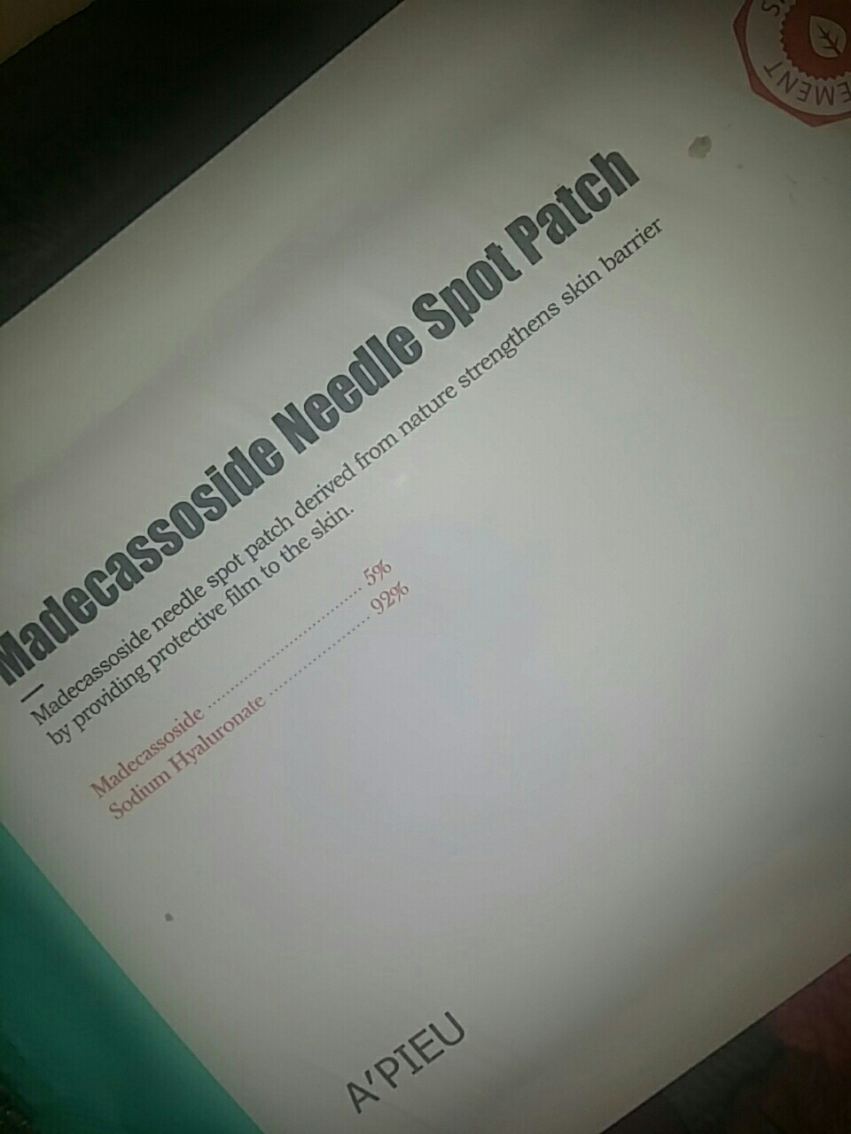 A'pieu Madecassoside Needle Spot Patch review image