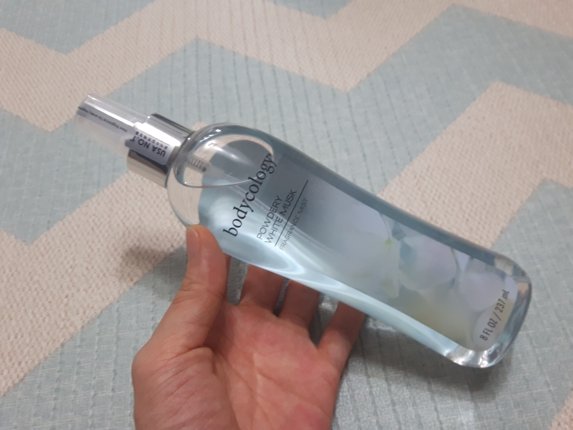 Real user review photo of Fragrance Mist [Powderly White Musk]