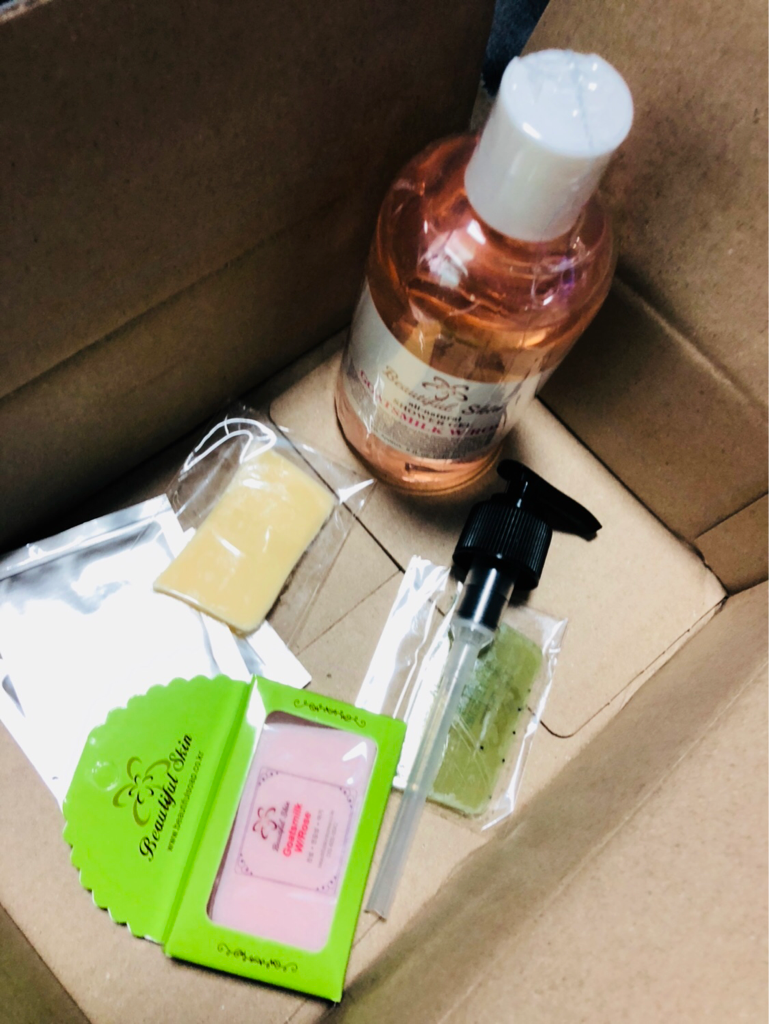 BeautifulSkin 玫瑰牛奶沐浴露 common.review image