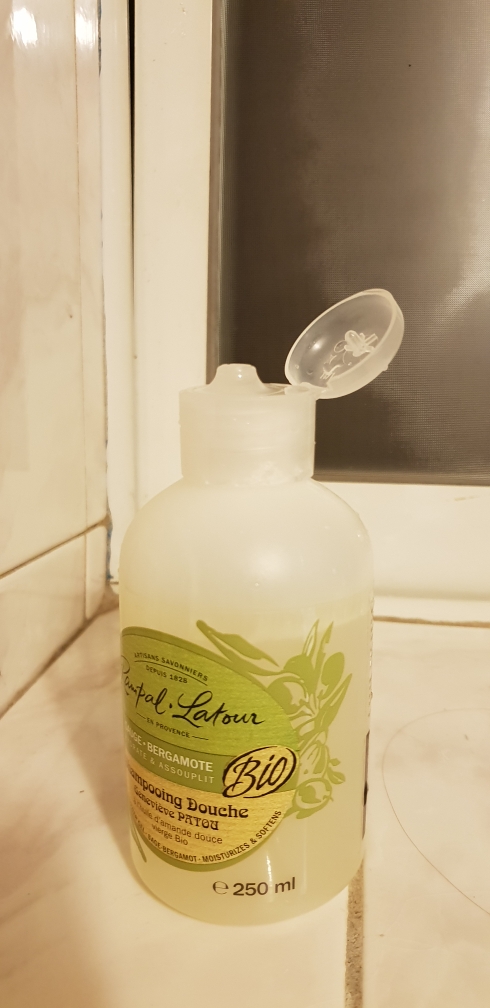 RAMPALLATOUR 洗发水和洗发凝胶 [Olivravenda］ common.review image