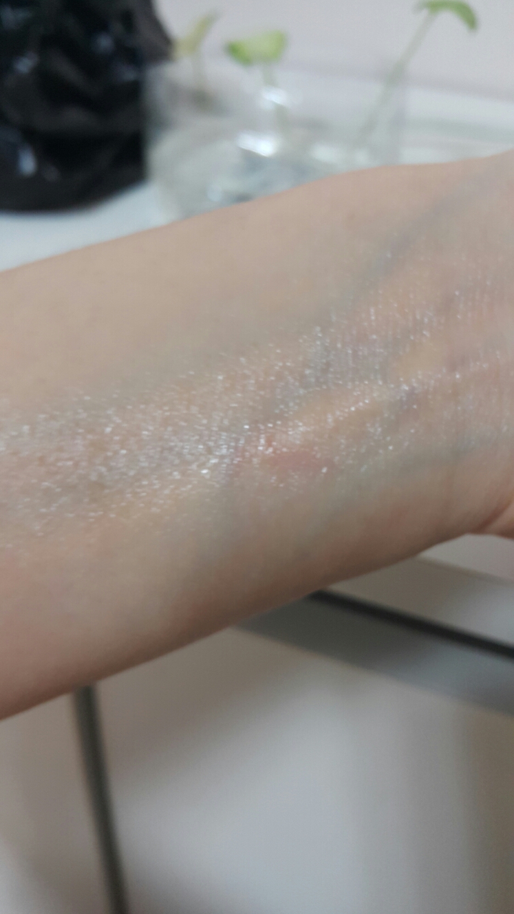헤라 (HERA) 워터린 젤 세럼 review image