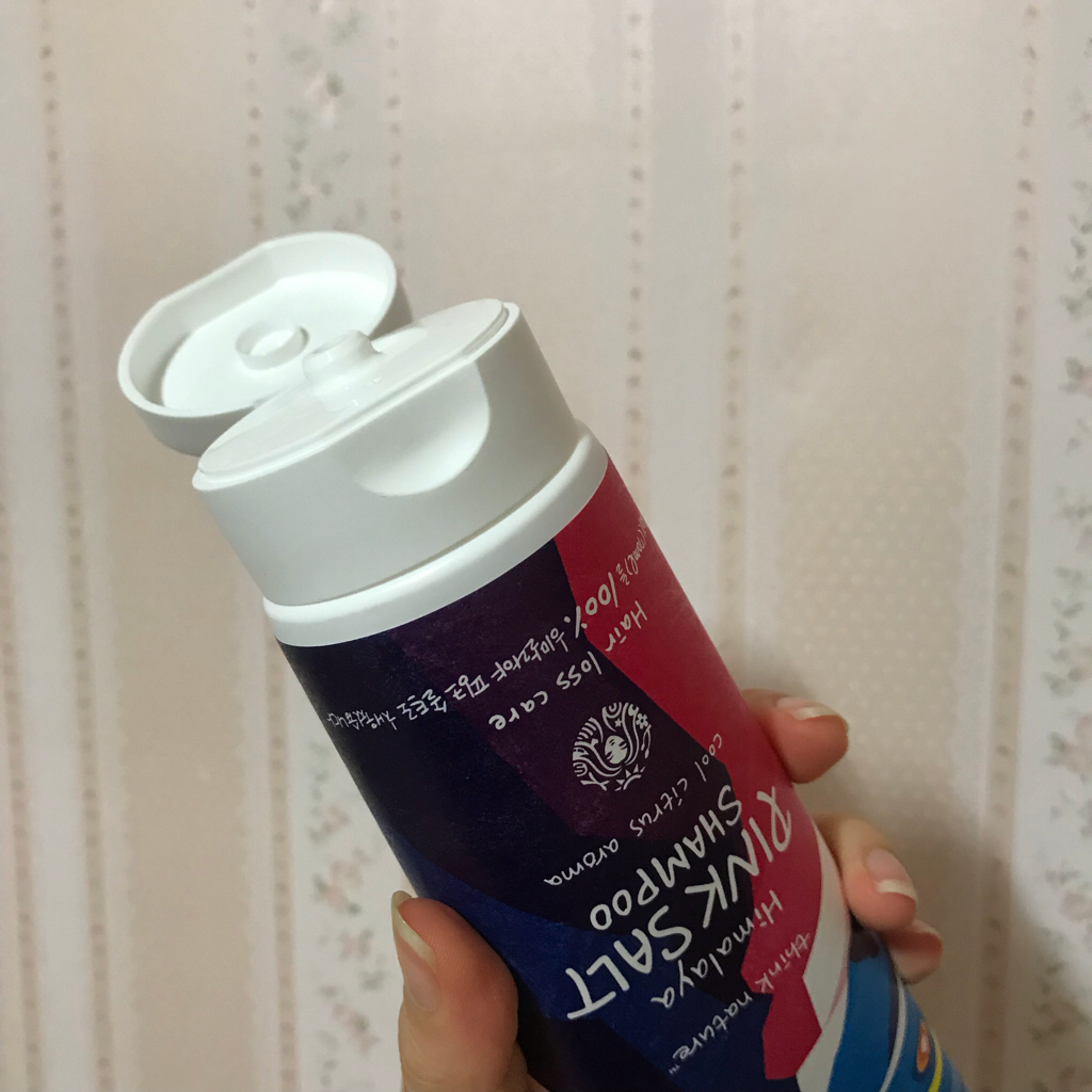 Real user review photo of Himalayan Pink Salt Shampoo [Cool Citrus Aroma]