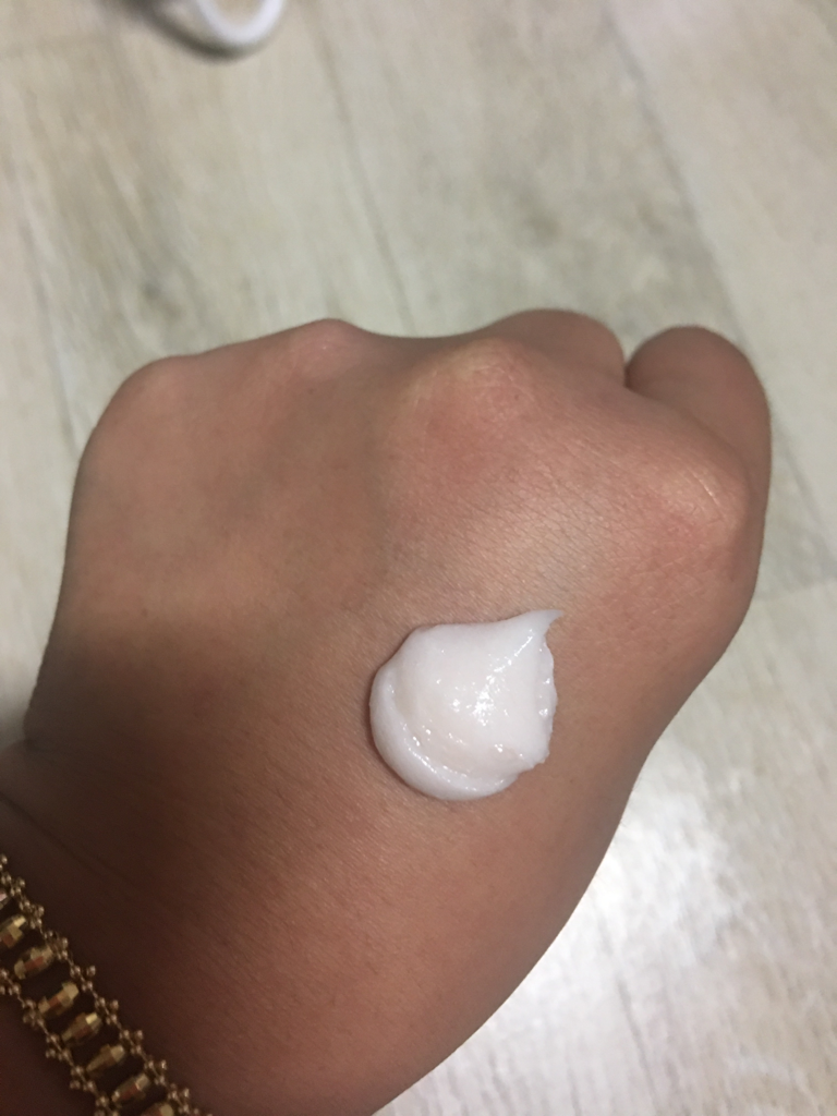 Real user review photo of Himalayan Pink Salt Shampoo [Cool Citrus Aroma]