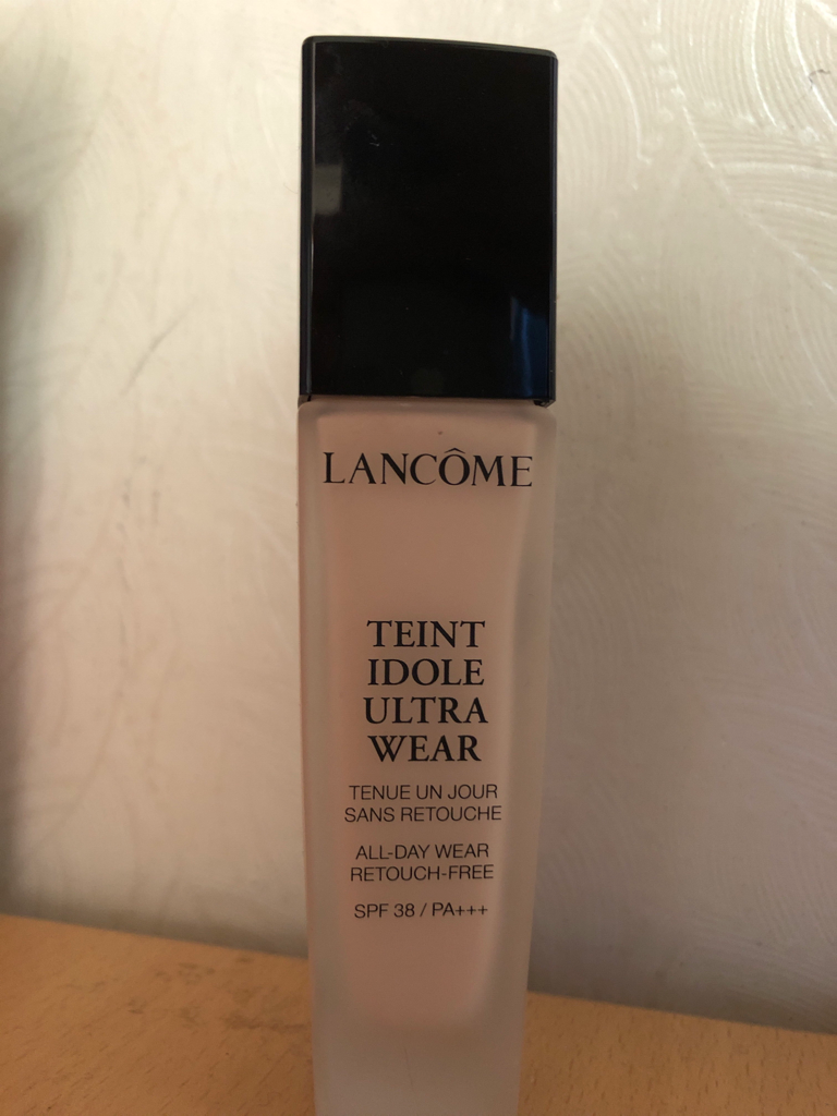 Real user review photo of Teint Idol Ultra Wear Foundation [SPF15] [110C Ivory]