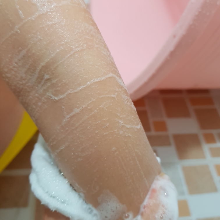 贝贝丽芙2合1洗浴露[甜蜜苹果]的真实用户使用照片