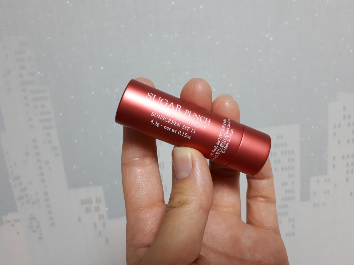 蜜糖拳唇部护理 [SPF15]的真实用户使用照片