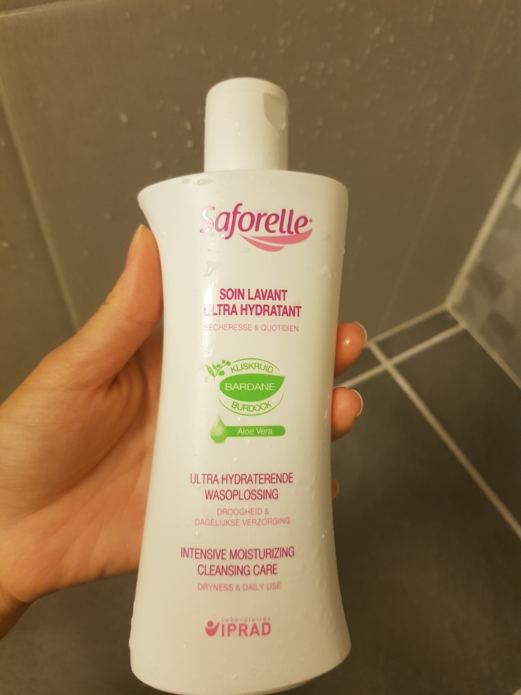 舒护蕊 强效保湿洁面护理 [适合干性皮肤］ common.review image