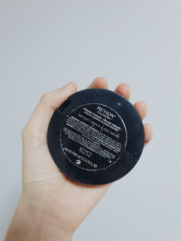 色彩持久定妆粉 [830 浅色/中等]的真实用户使用照片