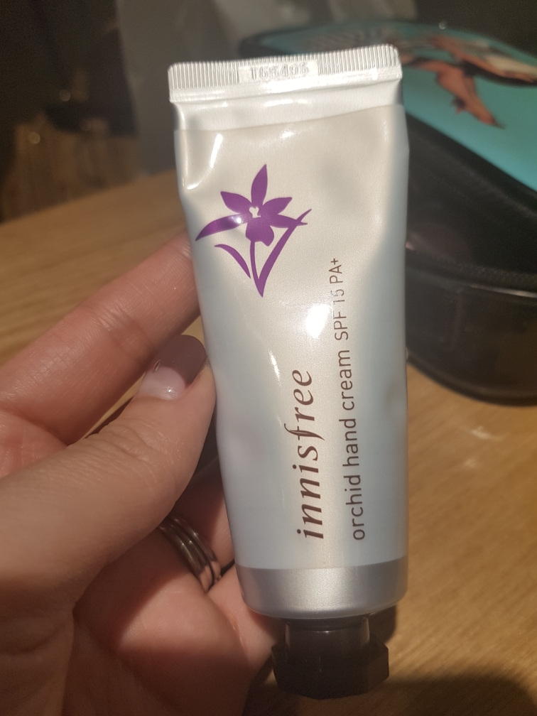 Real user review photo of Jeju Orchid Hand Cream [SPF15/PA+]