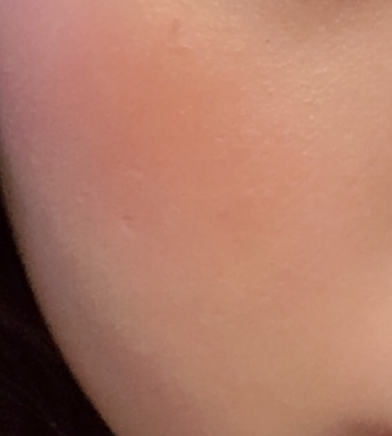 클라랑스 (CLARINS) UV 플러스 HP BB [SPF40/PA++++] review image