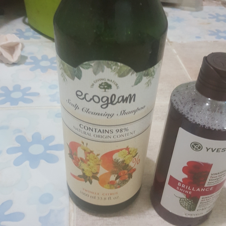 头皮清洁洗发水 [闪耀柑橘]的真实用户使用照片