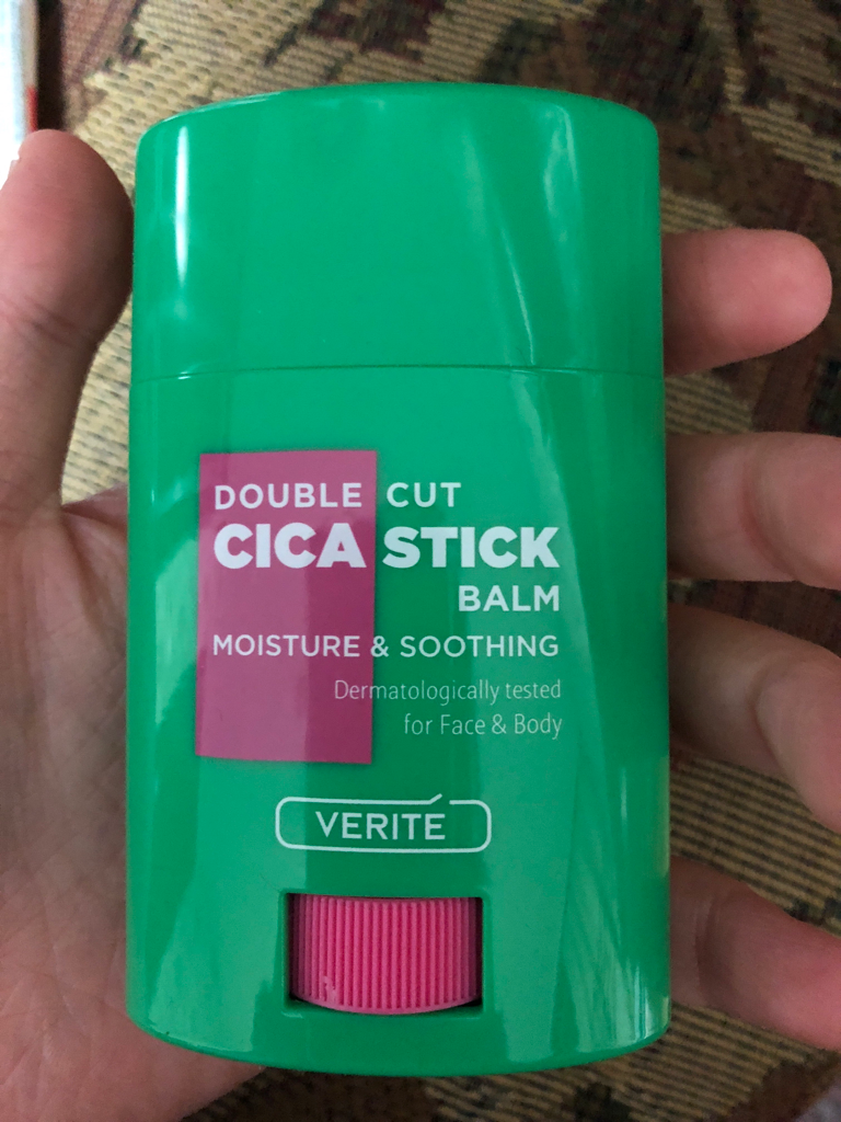 Real user review photo of Double Cut Cicastic Balm