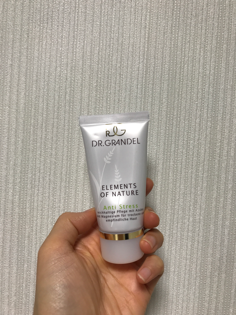 Real user review photo of Elements of Natural Anti-Stress Cream