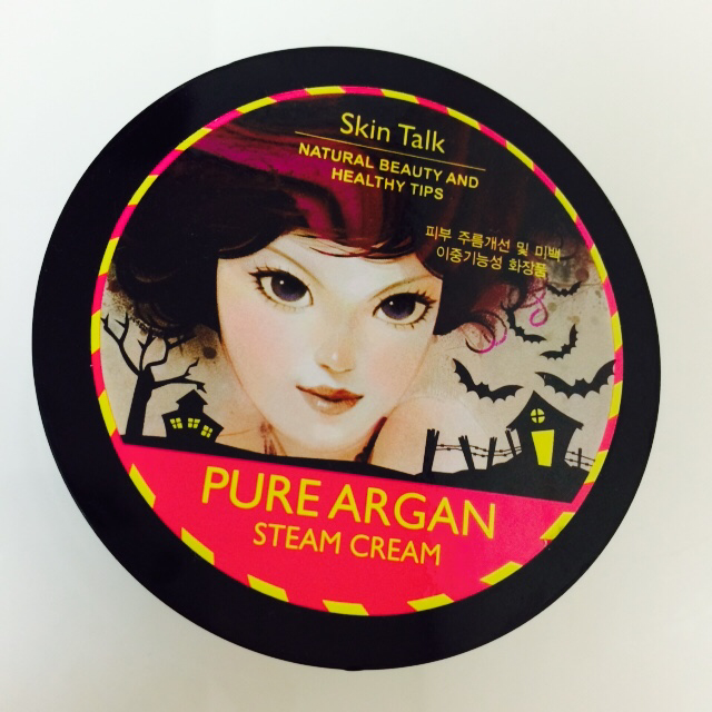 Real user review photo of Moisture Heavy Rain Advisory Witch Cream