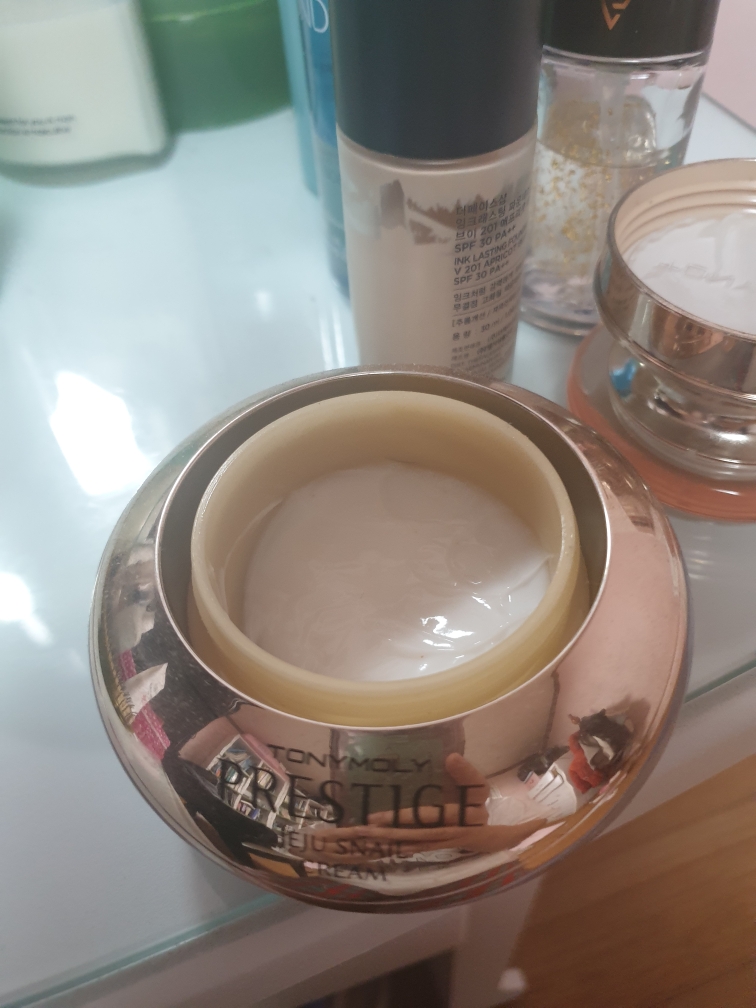 토니모리 (TONYMOLY) 프레스티지 제주 스네일 크림 review image