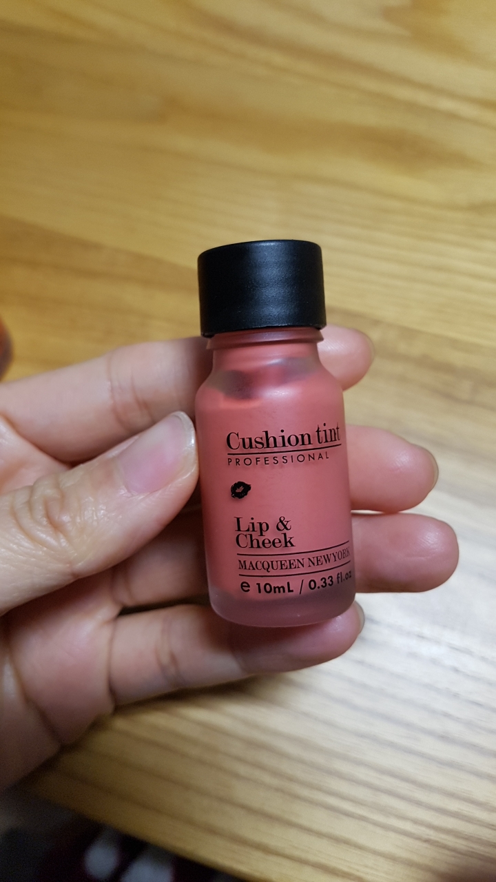 奶油唇釉 [#02 魅力]的真实用户使用照片