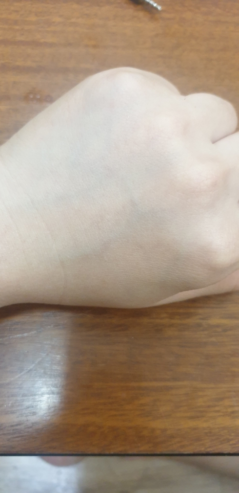 椰子保湿润肤霜的真实用户使用照片