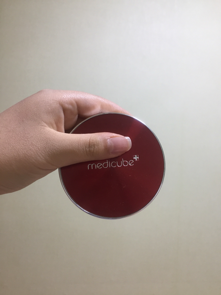 Real user review photo of Red Capsule Cushion [SPF50+/PA+++] [No. 23 Natural Beige]