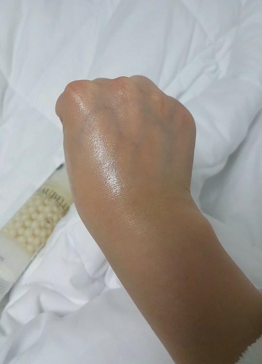 뷰벨 (BEAUBELLE) 안티 퍼티그 아이 콘투어 젤 review image