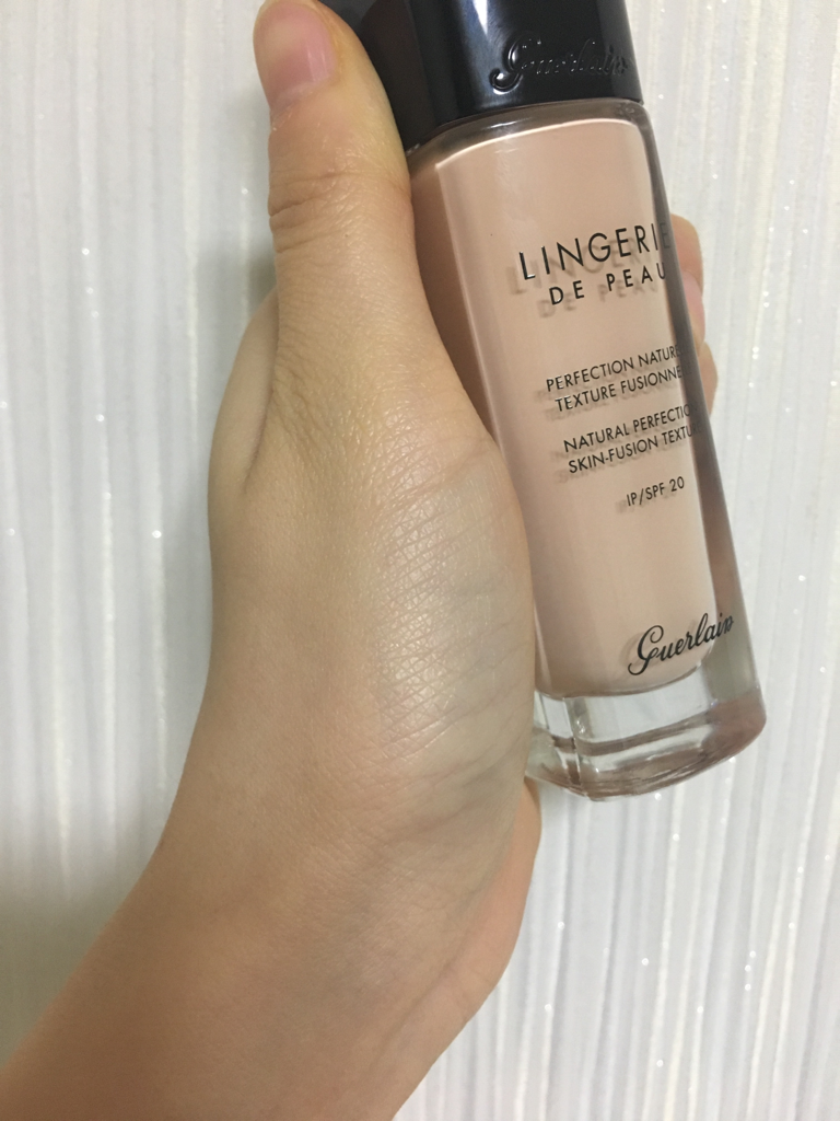 Real user review photo of Lingerie de Peau Foundation [SPF20] [01N Très Clair]