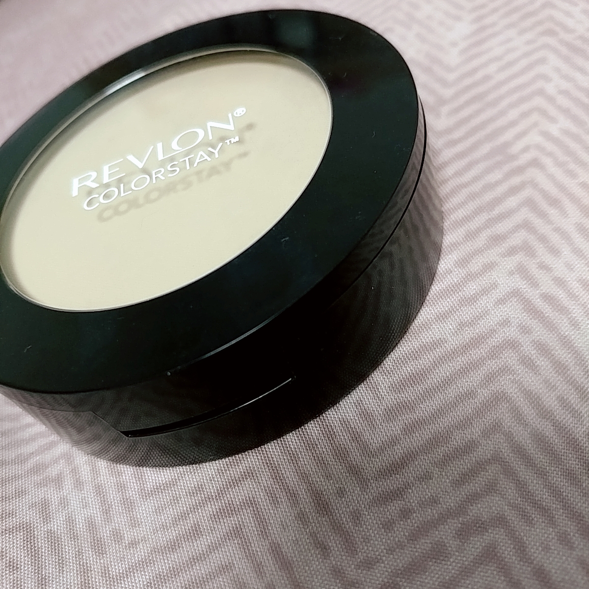 레브론 (REVLON) 컬러스테이 프레스드 파우더 [820 라이트] review image