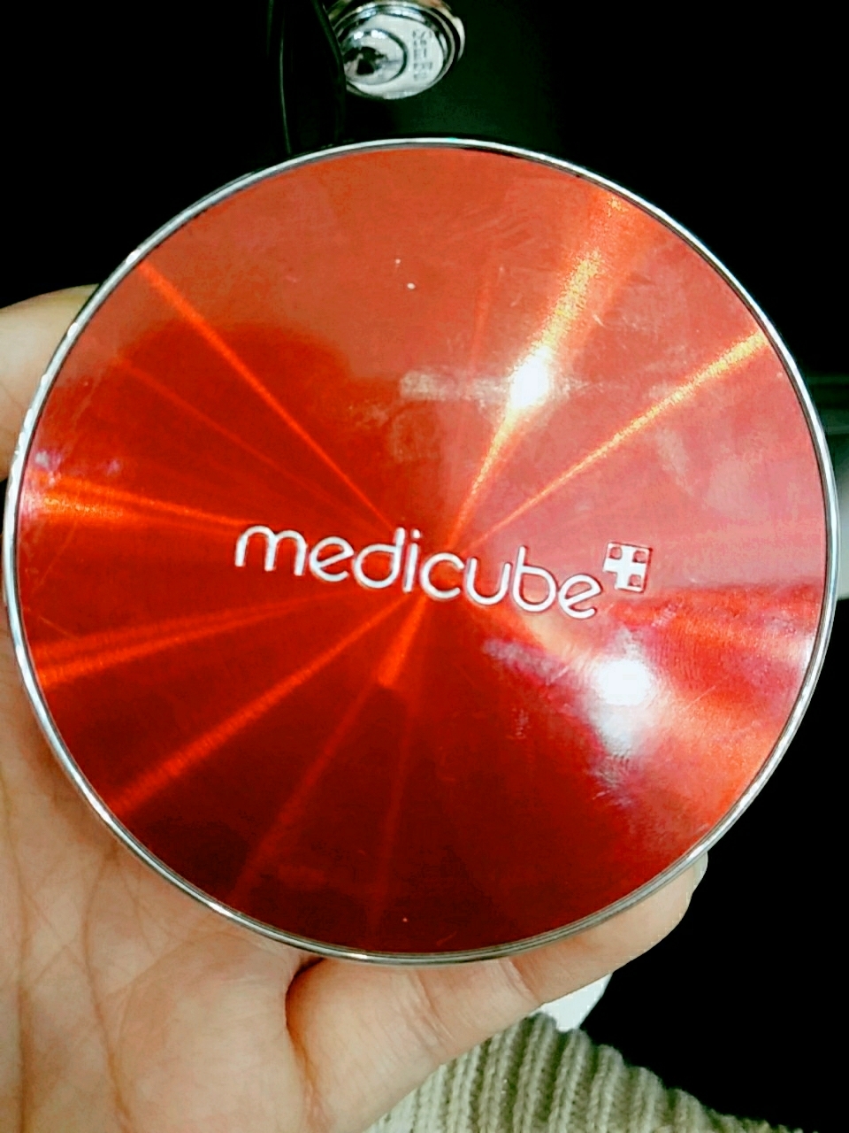 Real user review photo of Red Capsule Cushion [SPF50+/PA+++] [No. 23 Natural Beige]