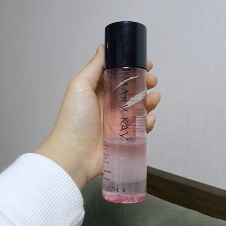MARYKAY Oil-Free Eye Makeup Remover review image