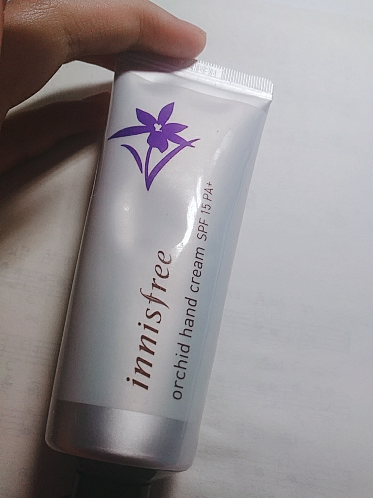 Real user review photo of Jeju Orchid Hand Cream [SPF15/PA+]
