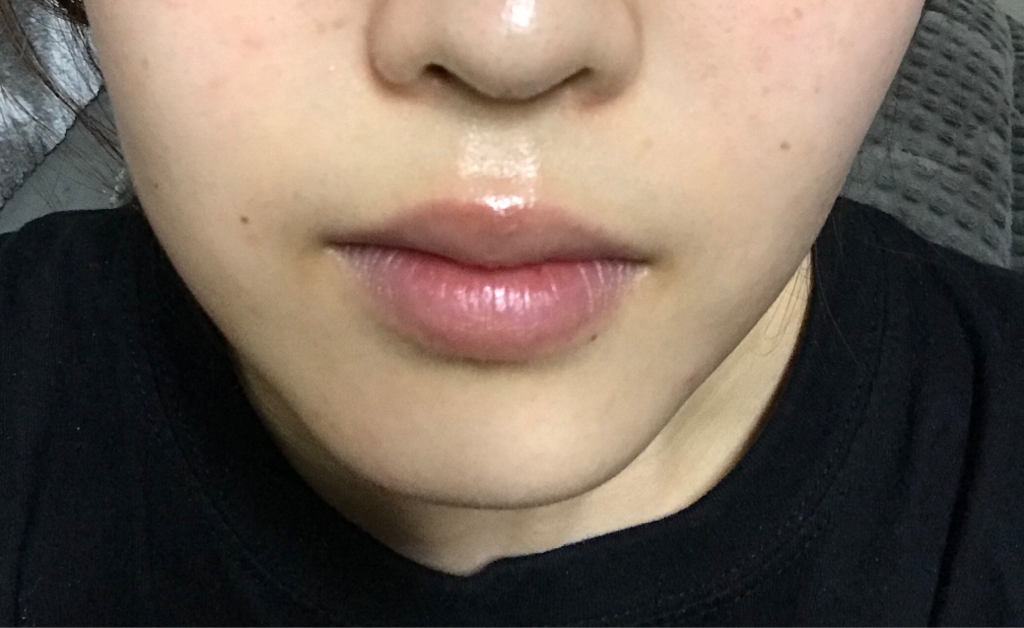 Real user review photo of 10 PM 2-step soothing mask [STEP 1 microfine photo correction sheet]