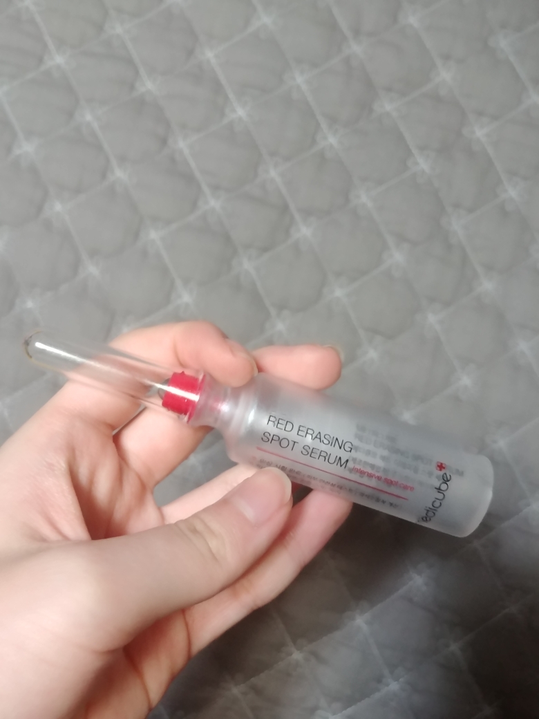 Real user review photo of Red Erasing Spot Serum