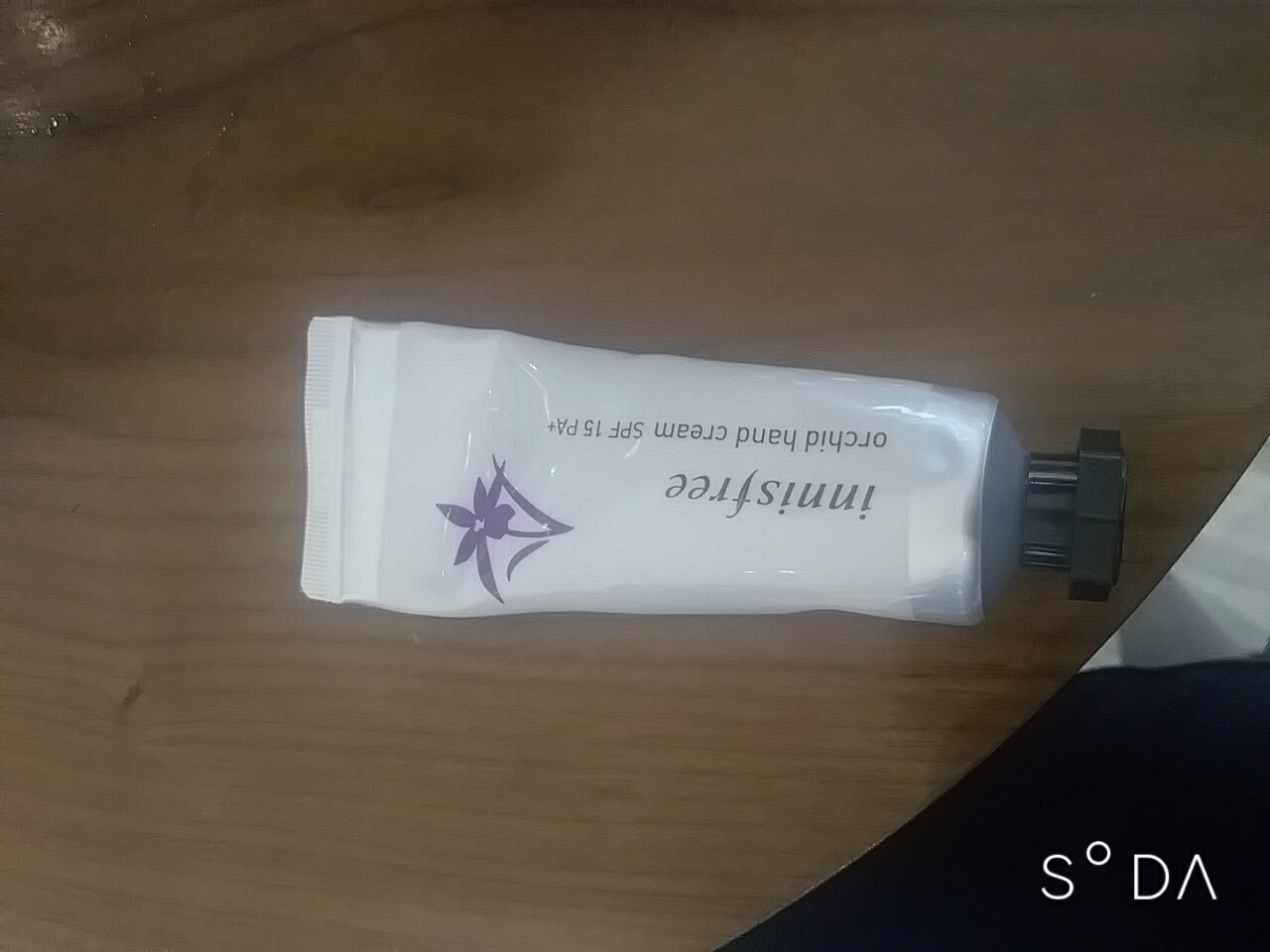 Real user review photo of Jeju Orchid Hand Cream [SPF15/PA+]