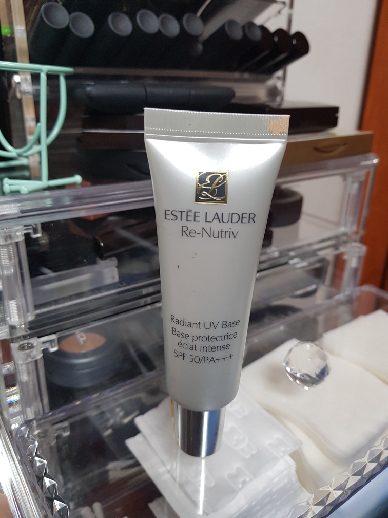 ESTEELAUDER Re-Nutriv Radiant UV Base [SPF50/PA+++] Reviews