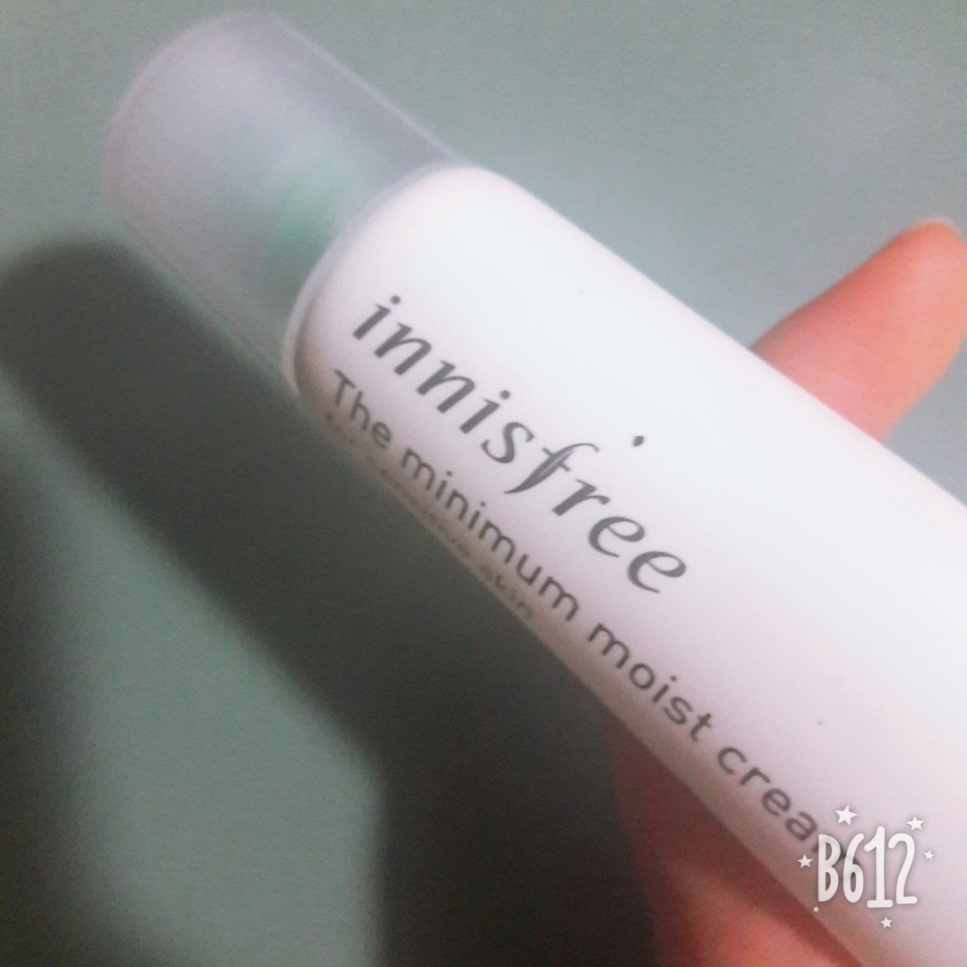 Real user review photo of The Minimum Moist Cream