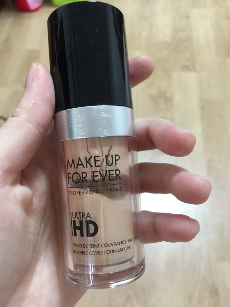 Real user review photo of Ultra HD Invisible Cover Foundation [115=R230 Ivory]