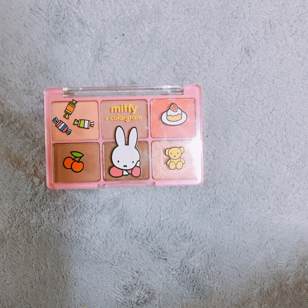 Real user review photo of Miffy Edition Hit Pan Eye Palette [No. 3 Happy Friends]