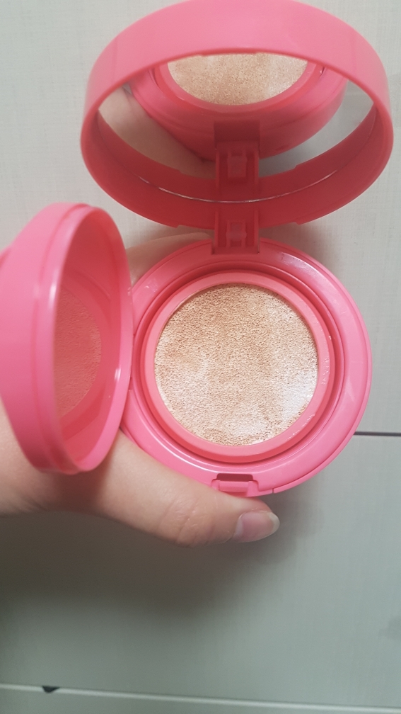 Real user review photo of Miffy Edition Born Gogo Cover Cushion [No. 21 Brightly Gogo]