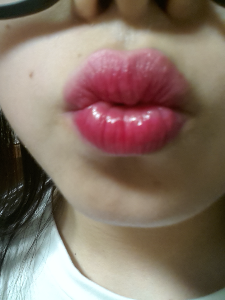 Real user review photo of Water Sliding Tint [No. 6 Wild Strawberry]