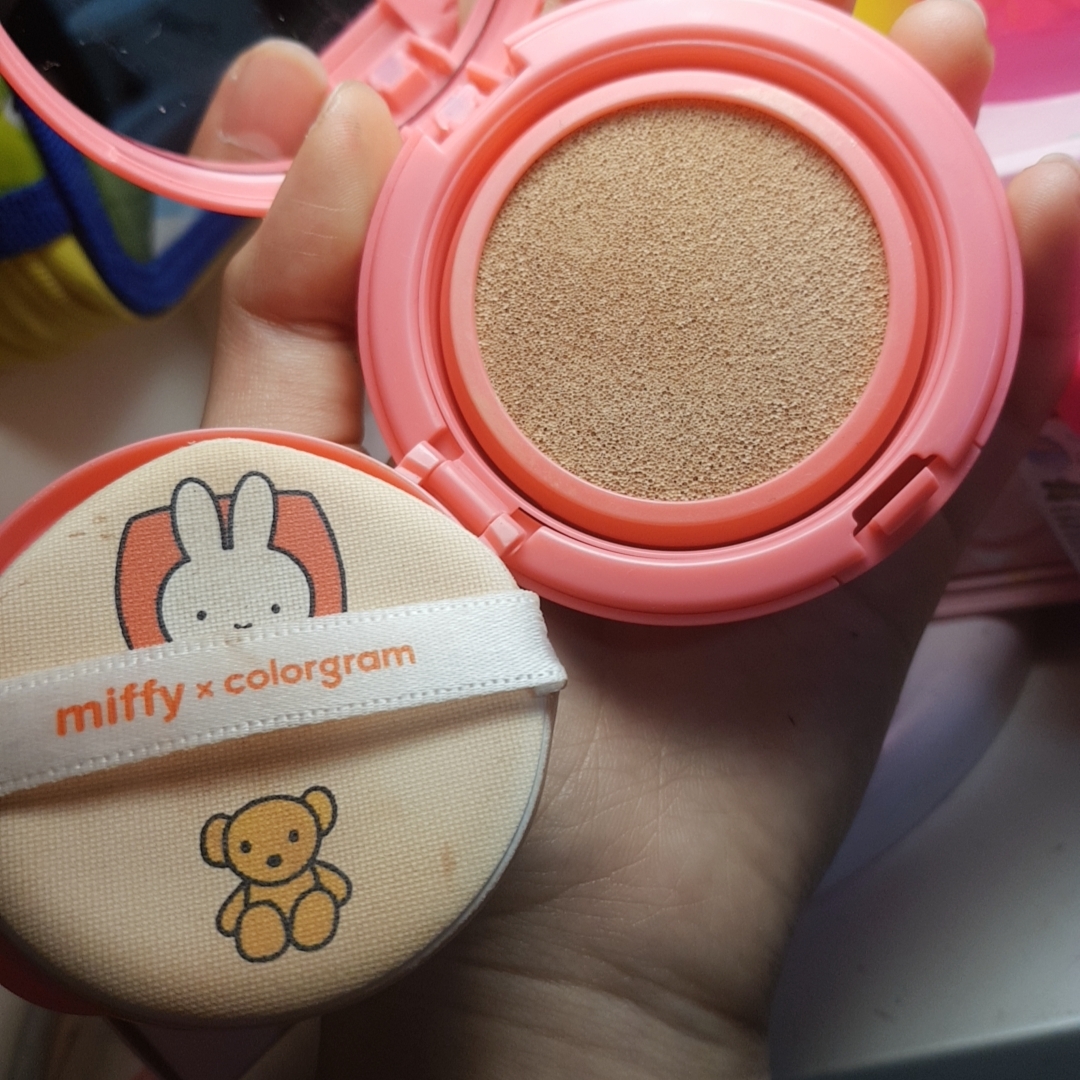Real user review photo of Miffy Edition Born Gogo Cover Cushion [No. 21 Brightly Gogo]