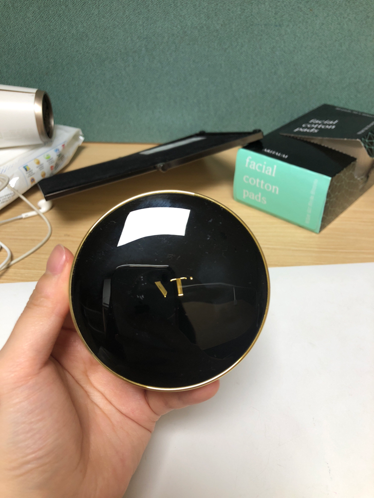 精华肌底液契约 [SPF50+/PA+++] [编号 21 浅米色] [色号 21的真实用户使用照片