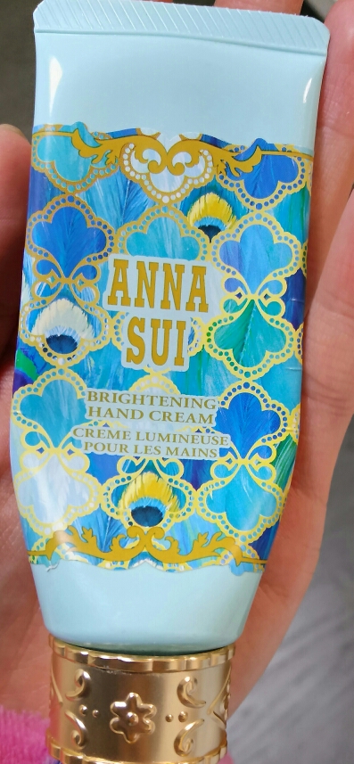 안나수이 (ANNASUI) 브라이트닝 핸드크림 review image
