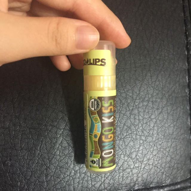 润唇膏 (布什曼润唇膏) [无香味]的真实用户使用照片