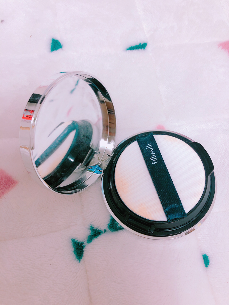 Real user review photo of Red Capsule Cushion [SPF50+/PA+++] [No. 23 Natural Beige]
