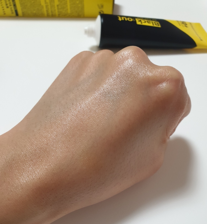 뷰티영 (Beautyoung) 블랙아웃 유브이 컷 오프 선크림 [SPF50+/PA+++] review image
