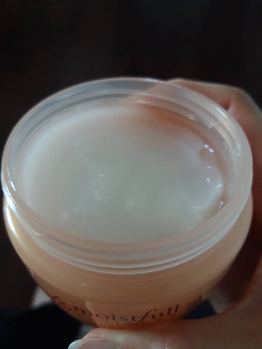 ETUDE Moisture-filled collagen sleeping pack review image