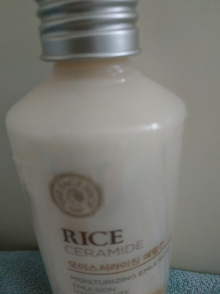 더페이스샵 (THEFACESHOP) 라이스 앤 세라마이드 모이스처라이징 에멀전 review image