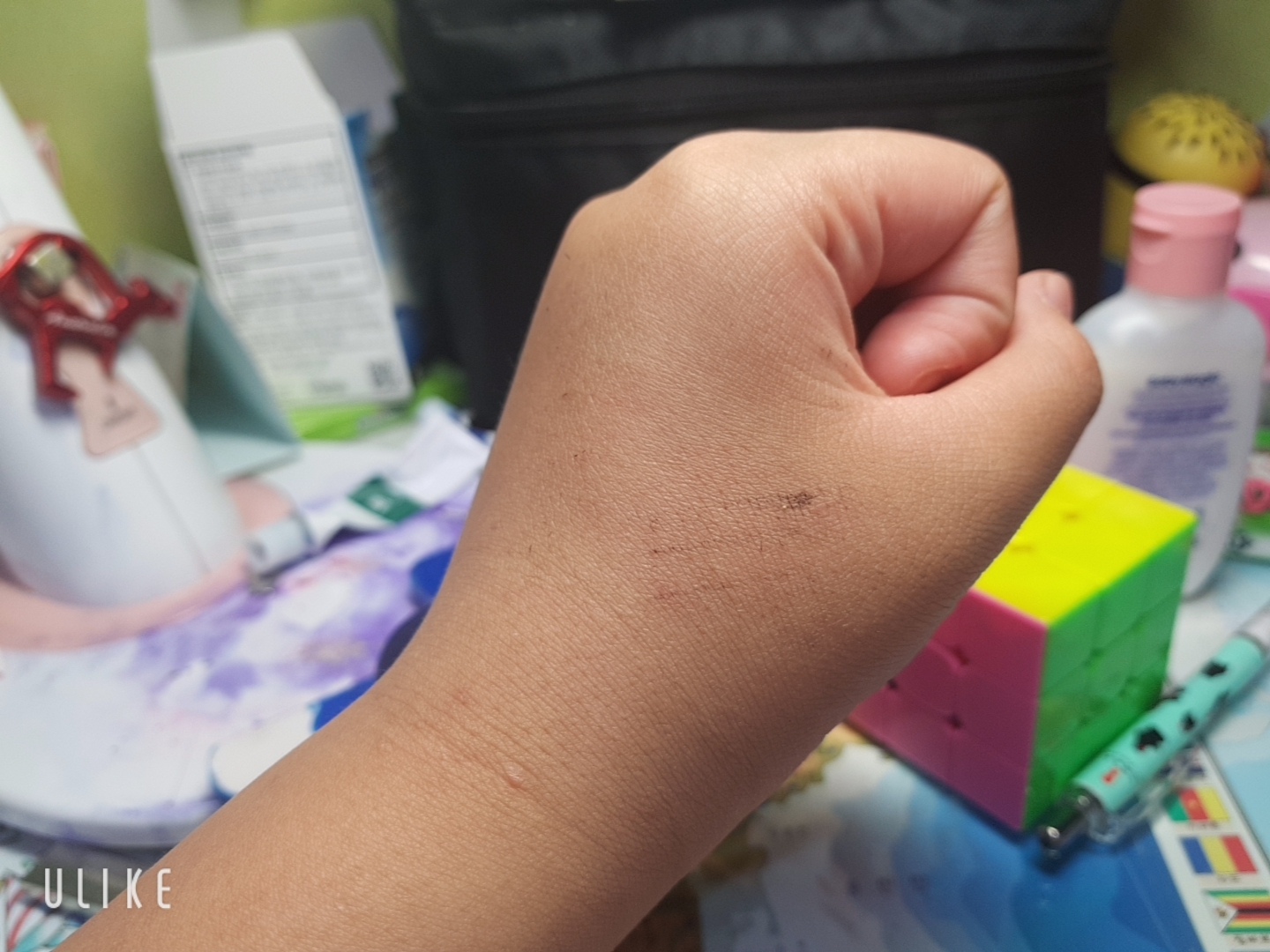 에네스티 (enesti) 리얼 이지 아이라이너 [블랙브라운] review image