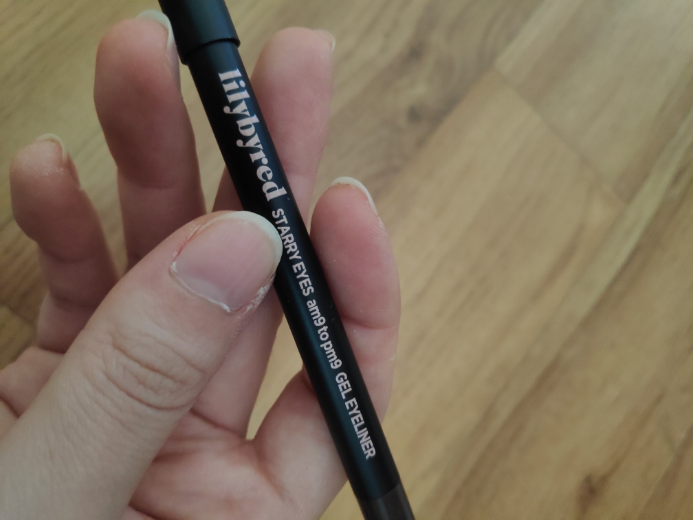 Real user review photo of STARRY EYES am9 to pm9 GEL EYELINER [11 VOLCANIC ASH]